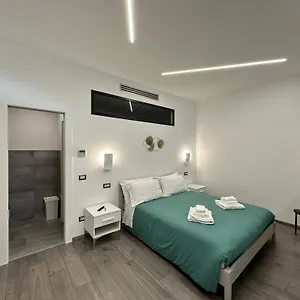 San Saba Street 52 Apartment
